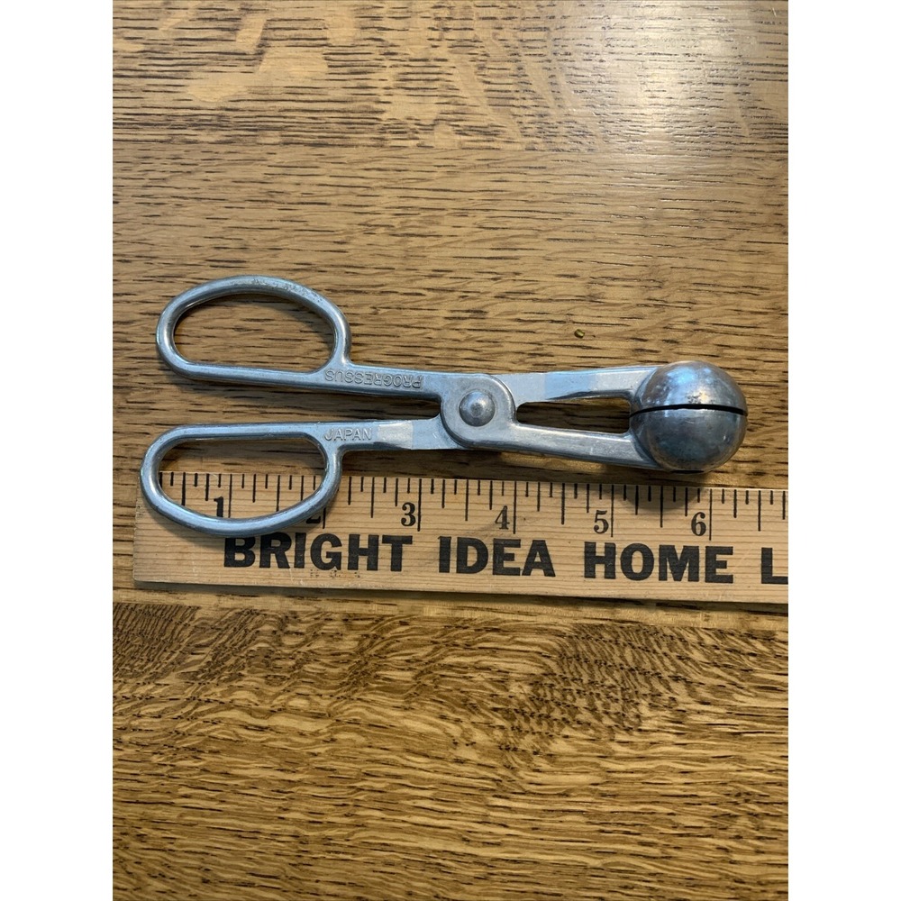 Vintage Aluminum Meatball Maker Japan melon‎ scissors utensil gadget scoop